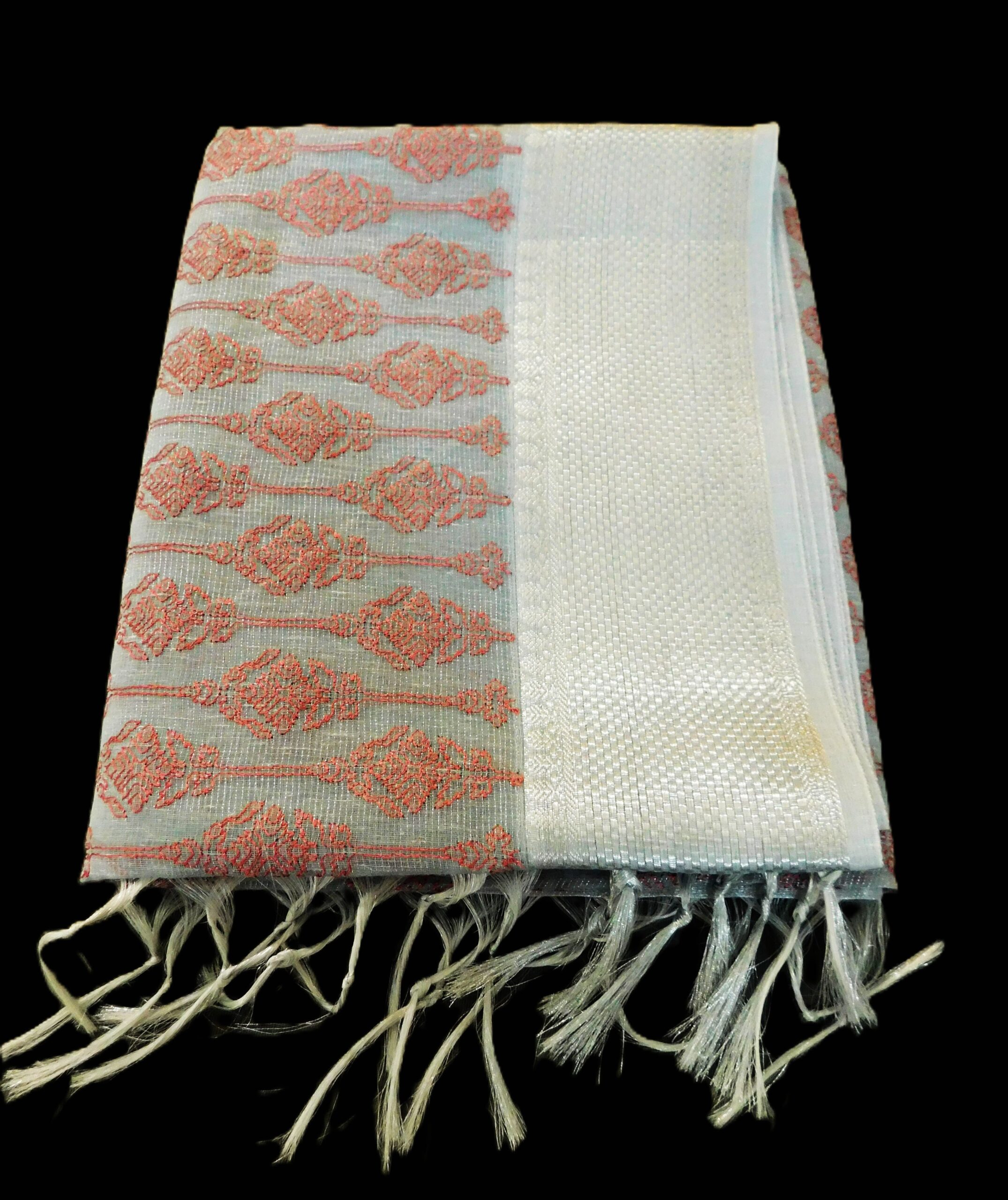 Light Greyish Blue Linen Saree with Silver BorderDSCN4878 - Copy Light Greyish Blue Linen Saree with Silver Border